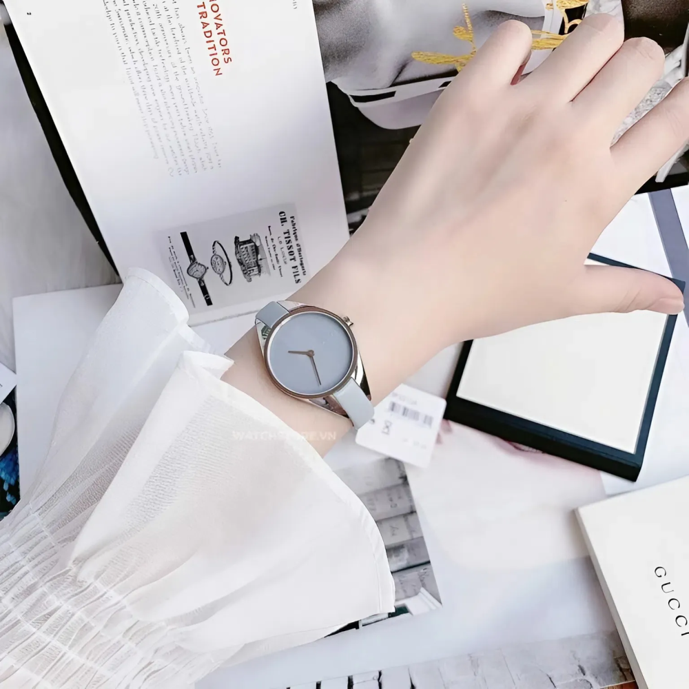Calvin Klein 29mm Nữ K8P231Q4