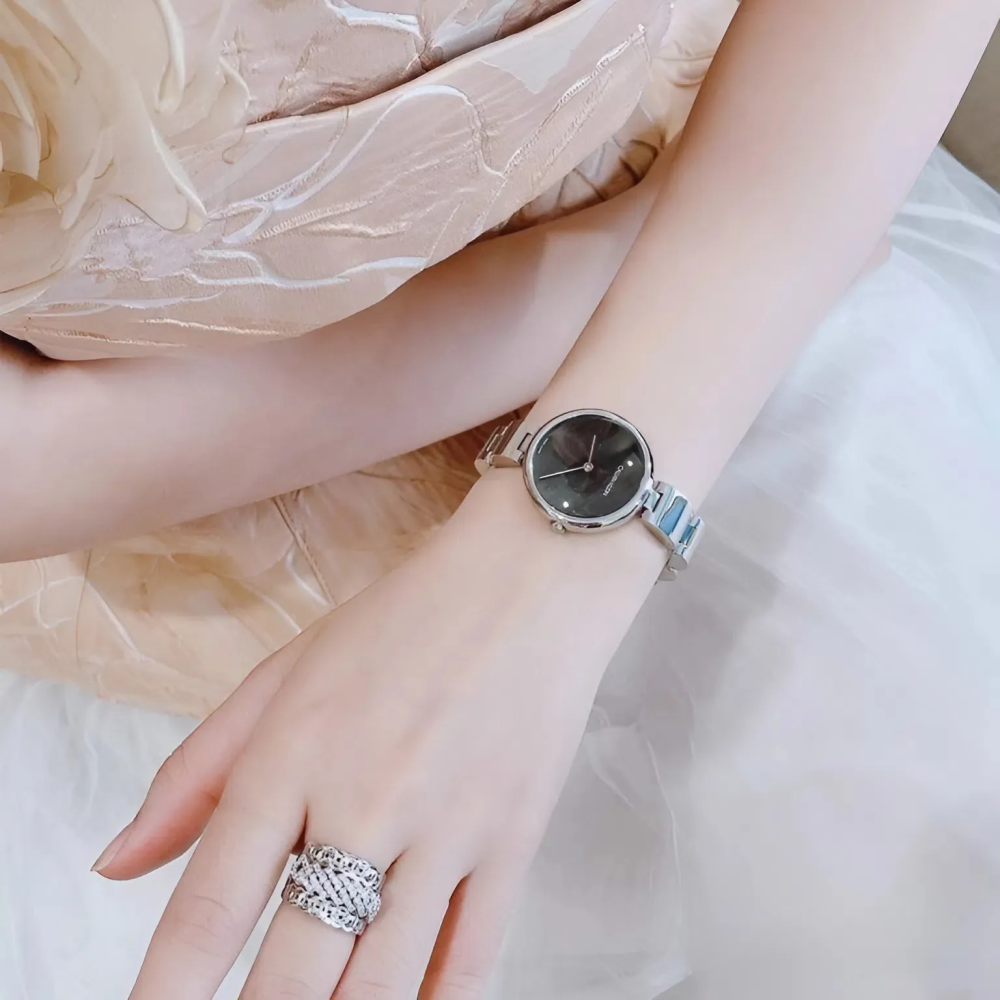 Calvin Klein 32mm Nữ K9U23141
