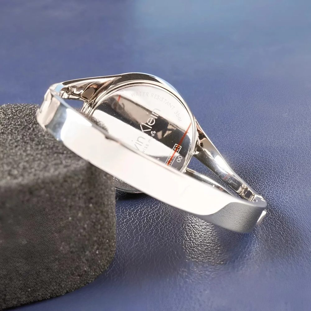 Calvin Klein 28mm Nữ K7W2S111