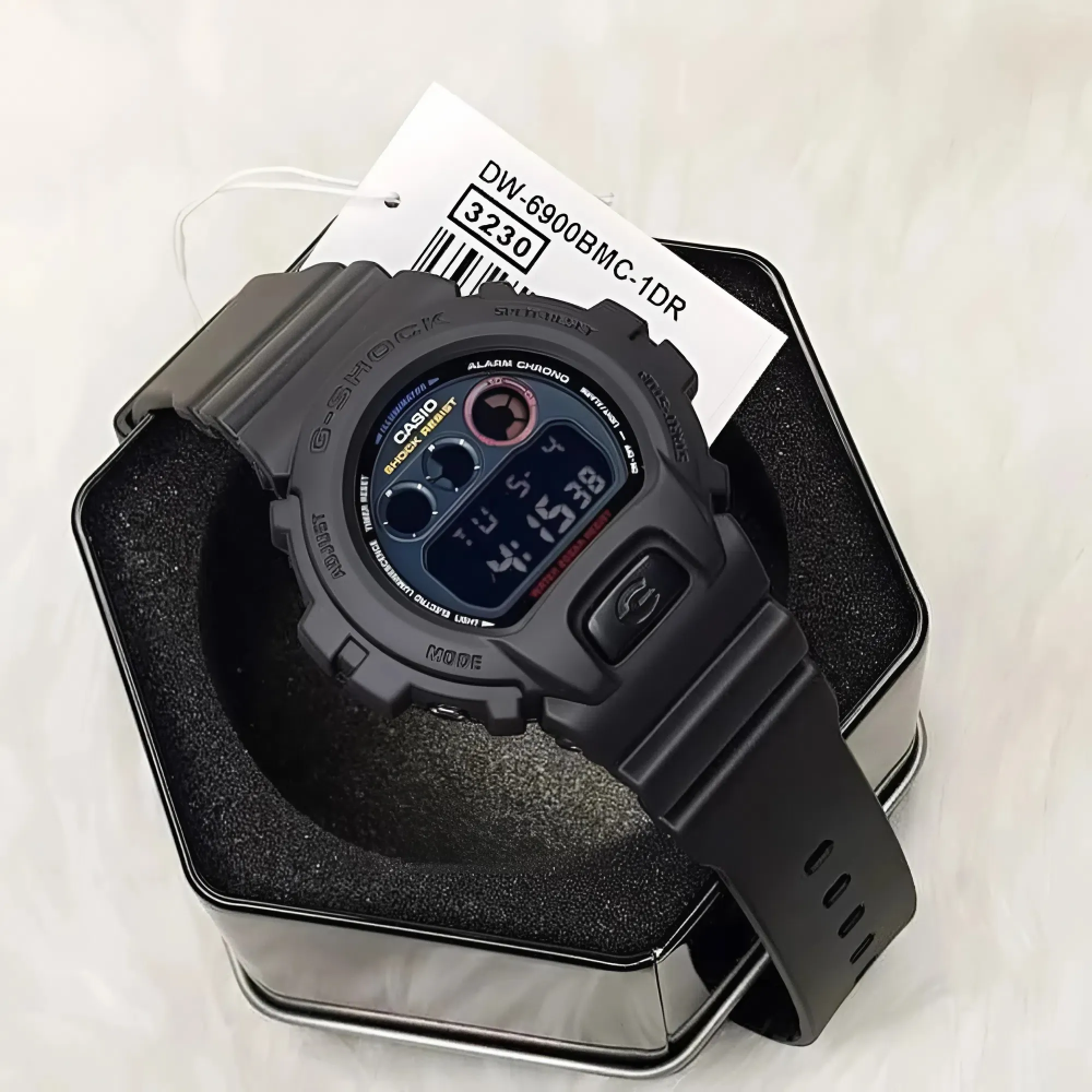 Casio Nam DW-6900BMC-1DR
