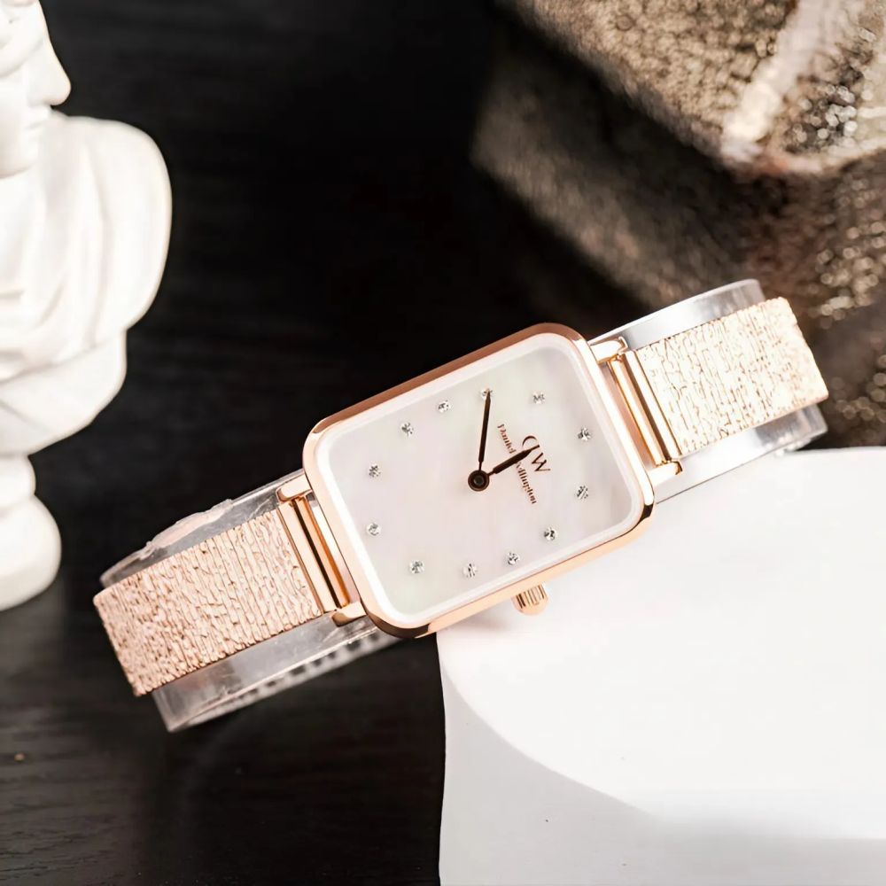Daniel Wellington 20x26mm Nữ DW00100578