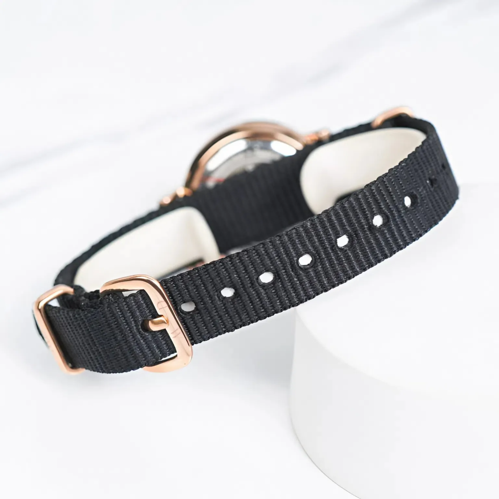 Daniel Wellington 28mm Nữ DW00100251