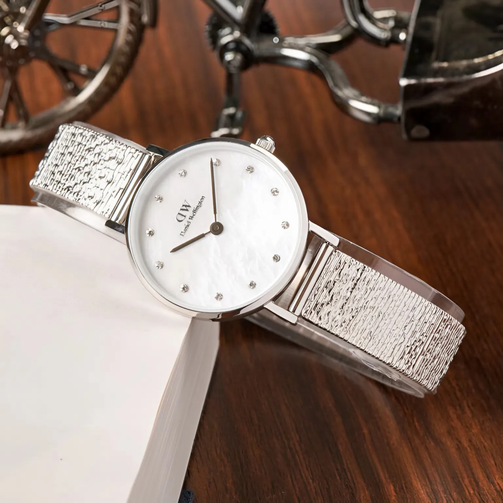 Daniel Wellington 28mm Nữ DW00100592
