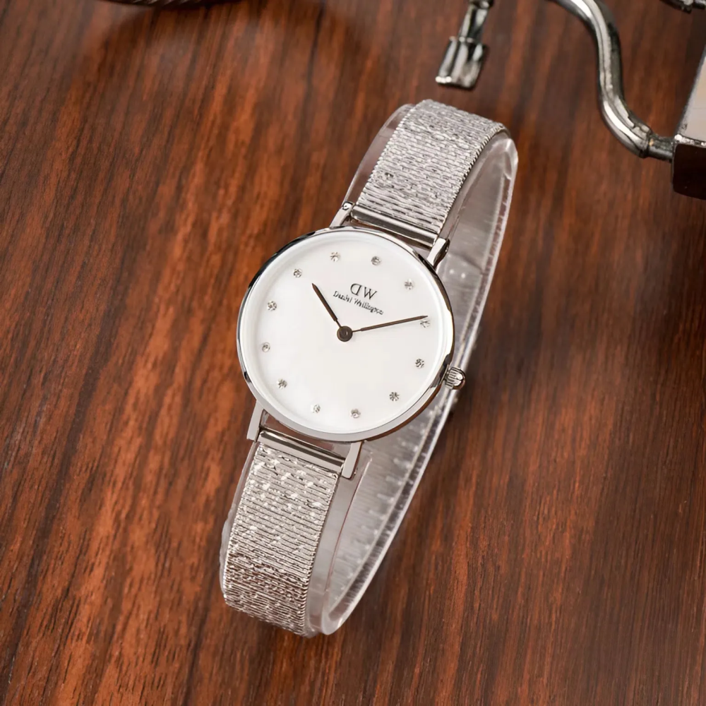 Daniel Wellington 28mm Nữ DW00100592