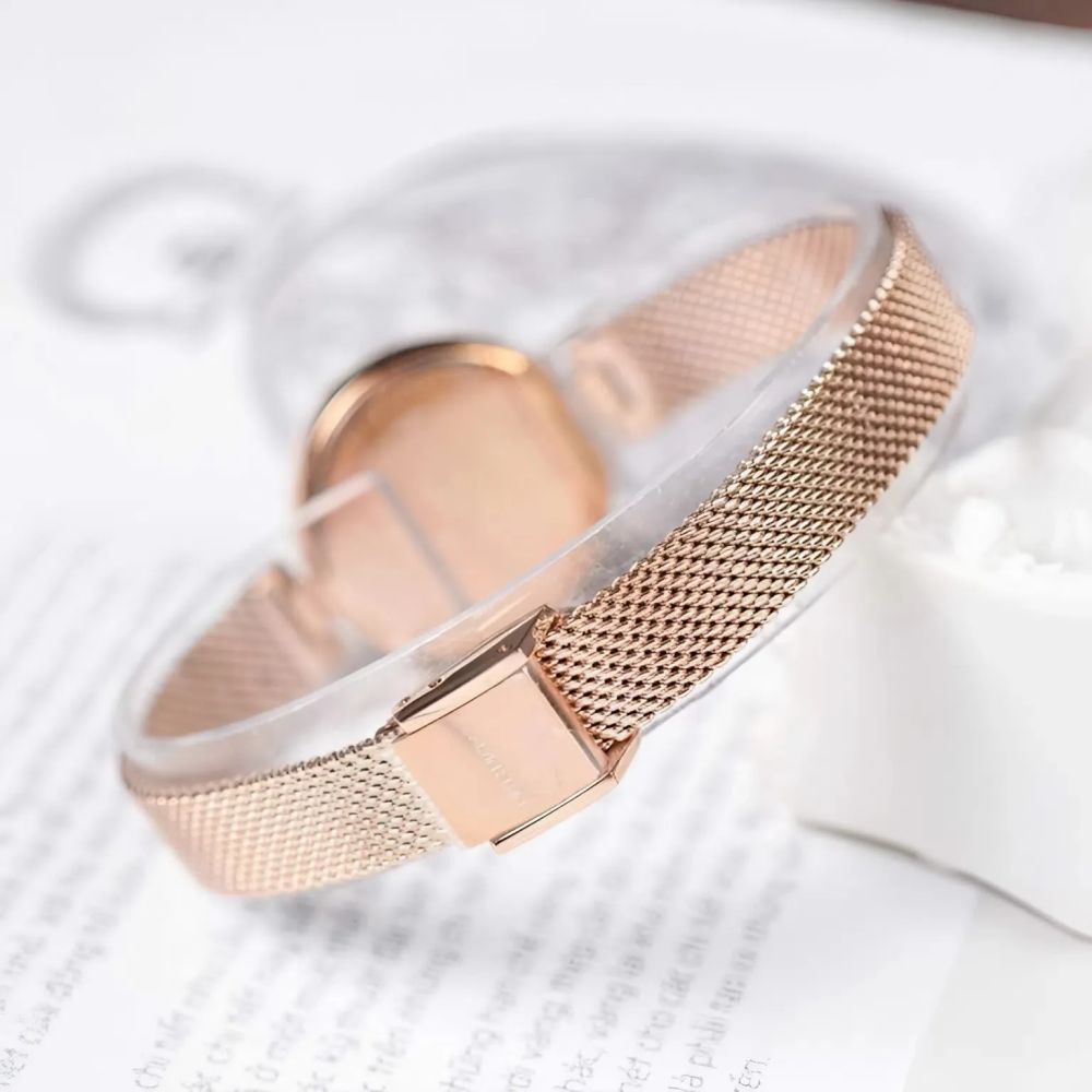 Calvin Klein 28mm Nữ K8G23626