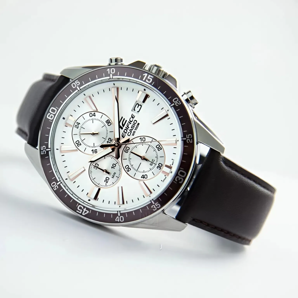 Casio 47mm Nam EFR-546L-7AVUDF