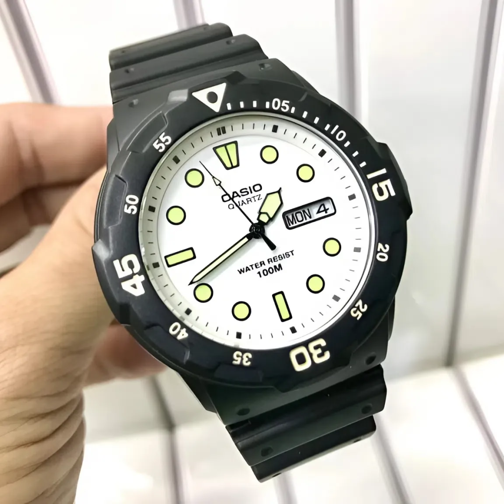 Casio 44.5mm Nam MRW-200H-7EVDF
