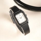 Đồng Hồ Casio 31.7 x 22.5 mm Nữ LQ-142-7EDF