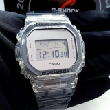 Đồng Hồ Casio Nam DW-5600SK-1DR