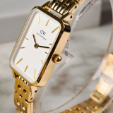 Đồng Hồ Daniel Wellington 20x26mm Nữ DW00100622