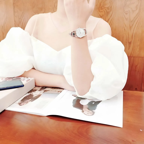 Đồng Hồ Calvin Klein 30mm Nữ K7L23146