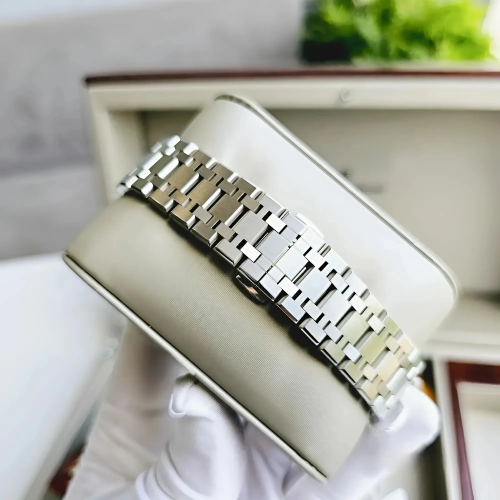 Đồng Hồ Carnival Nam 8107G-VT-N