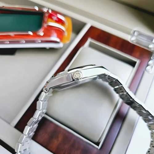 Đồng Hồ Carnival Nam 8107G-VT-N