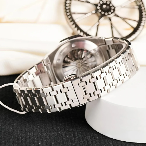 Đồng Hồ Carnival Nam 8108G-VT-X