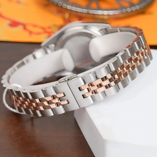 Đồng Hồ Carnival Nữ 8131L-CH-T