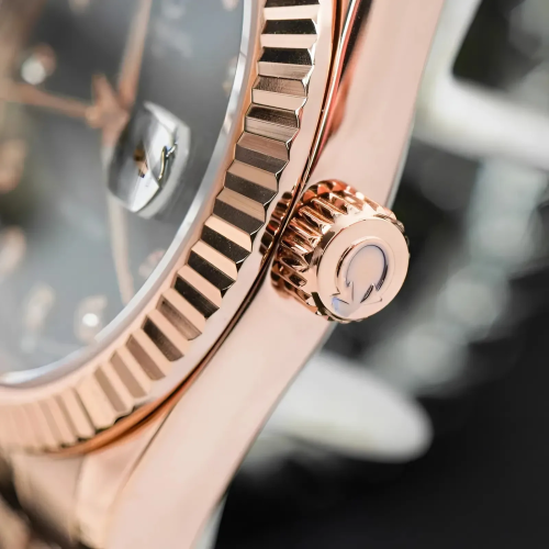 Đồng Hồ Carnival Nữ 8131L-VH-D