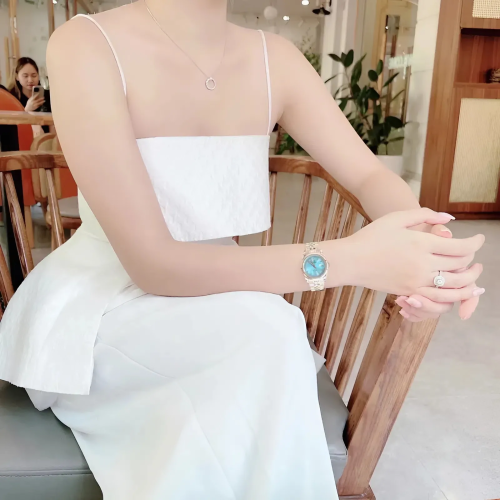 Đồng Hồ Carnival Nữ 8131L-VH-XD