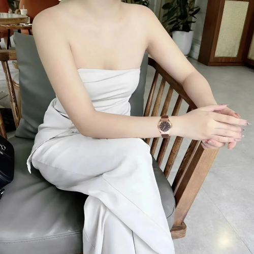 Đồng Hồ Carnival Nữ 8173L-VH-DCS-N