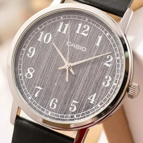 Đồng Hồ Casio 40mm Nam MTP-E145L-1B