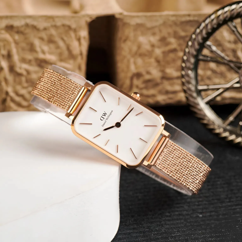 Đồng Hồ Daniel Wellington 20x26mm Nữ DW00100431