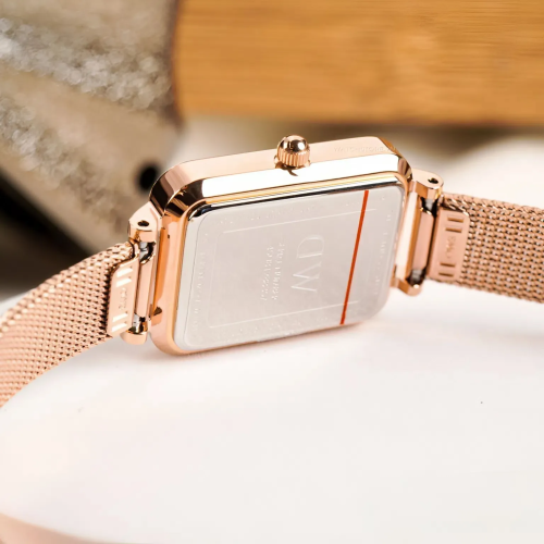 Đồng Hồ Daniel Wellington 20x26mm Nữ DW00100527