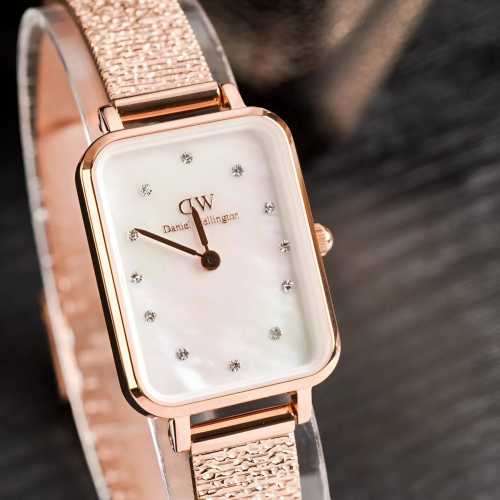 Đồng Hồ Daniel Wellington 20x26mm Nữ DW00100578