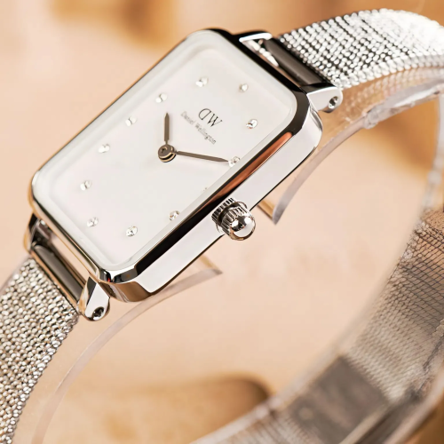 Đồng Hồ Daniel Wellington 20x26mm Nữ DW00100597