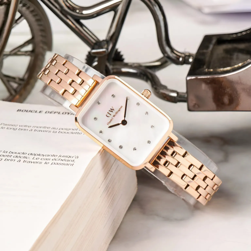 Đồng Hồ Daniel Wellington 20x26mm Nữ DW00100620