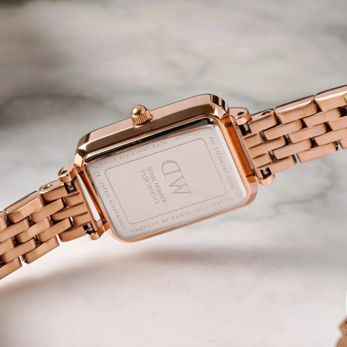 Đồng Hồ Daniel Wellington 20x26mm Nữ DW00100620