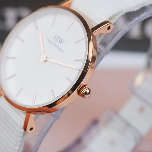 Đồng Hồ Daniel Wellington 28mm Nữ DW00100313