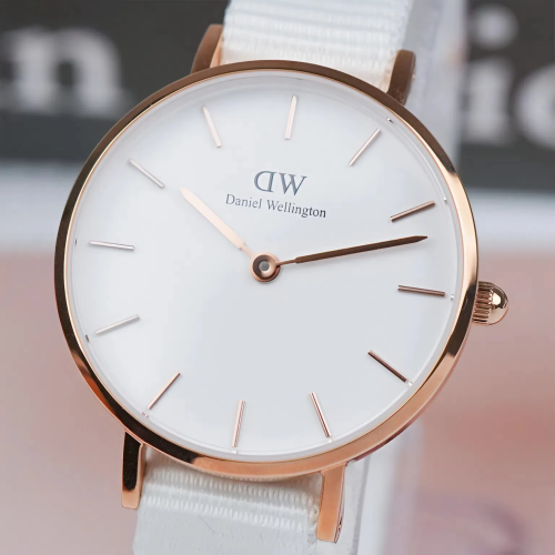 Đồng Hồ Daniel Wellington 28mm Nữ DW00100313