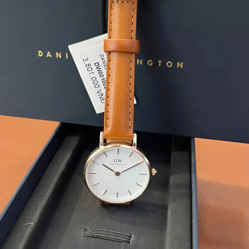 Đồng Hồ Daniel Wellington 28mm Nữ DW00100228