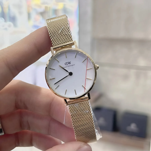 Đồng Hồ Daniel Wellington 28mm Nữ DW00100350 