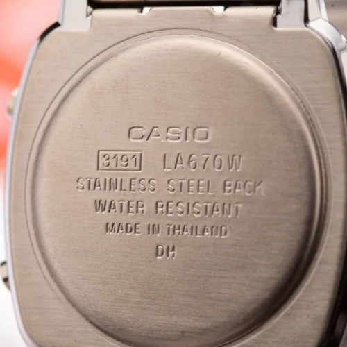 Đồng Hồ Casio 30.3 × 24.6 mm Nữ LA670WA-7DF