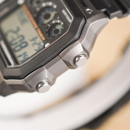 Đồng Hồ Casio 45 x 42.1 mm Nam AE-1300WH-8AVDF