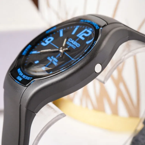 Đồng Hồ Casio 38.5mm Nam AW-90H-2BVDF