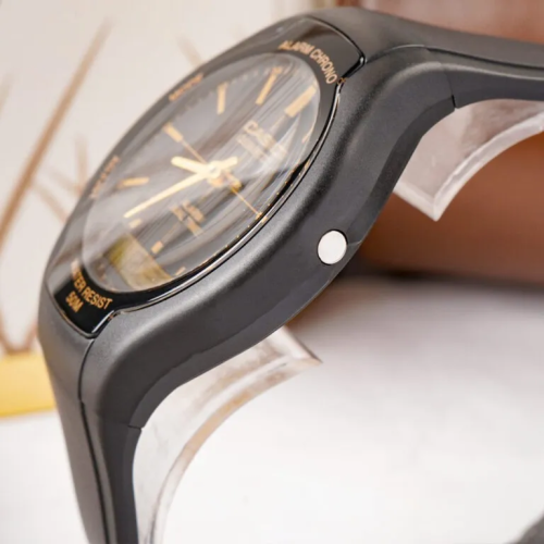 Đồng Hồ Casio 38.5mm Nam AW-90H-9EVDF