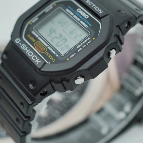 Đồng Hồ Casio 48.9 x 42.8 mm Nam DW-5600E-1VS