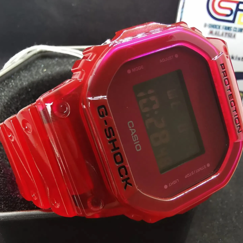 Đồng Hồ Casio Nam DW-5600SB-4DR