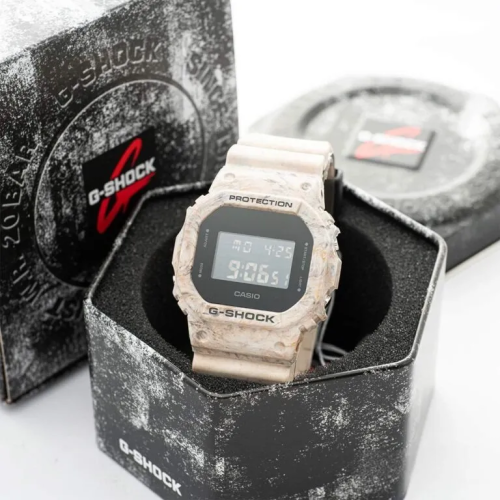 Đồng Hồ Casio 48.9 x 42.8 mm Nam DW-5600WM-5DR