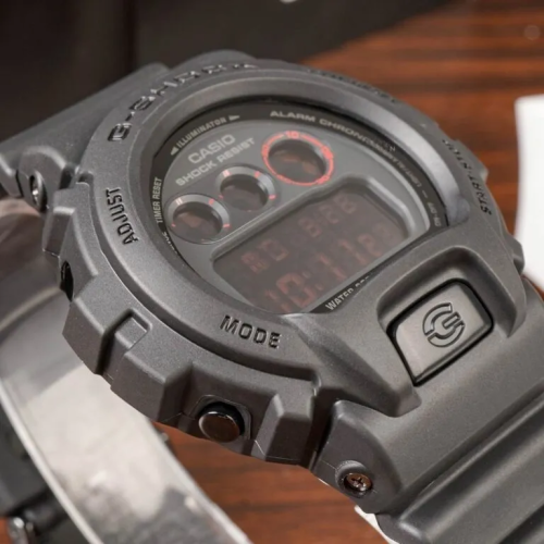 Đồng Hồ Casio Nam DW-6900MS-1DR