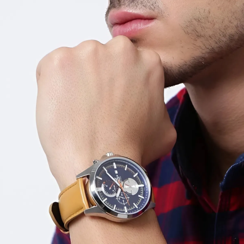 Đồng Hồ Casio 47mm Nam EFV-520L-2AVUDF