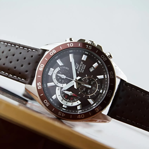 Đồng Hồ Casio 47mm Nam EFV-550L-5AVUDF