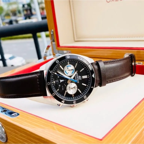 Đồng Hồ Casio 44mm Nam EFV-590L-1AVUDF