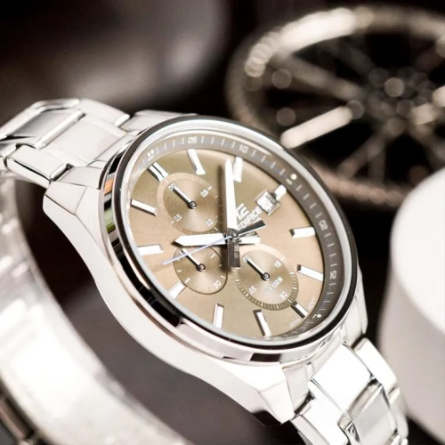 Đồng Hồ Casio 43.8mm Nam EFV-610D-5CVUDF