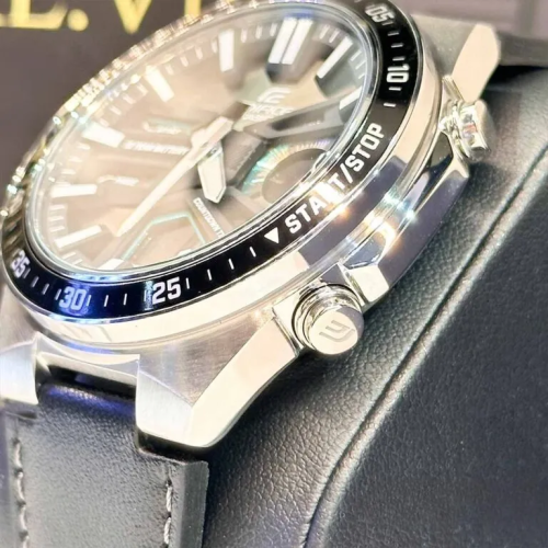 Đồng Hồ Casio 46.8mm Nam EFV-C110L-1AVDF