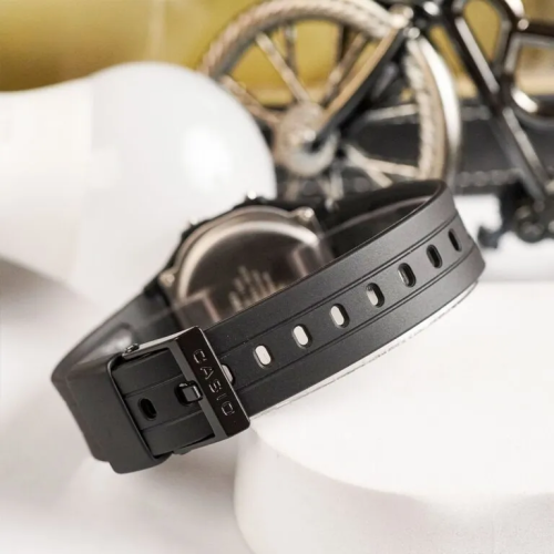 Đồng Hồ Casio 39 x 35.4 mm Nam F-105W-1ADF