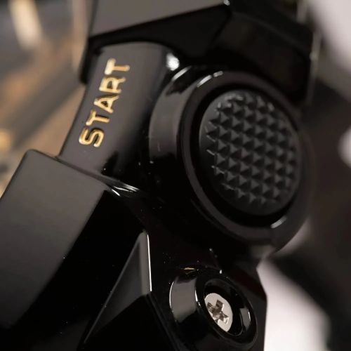 Đồng Hồ Casio G-Shock Nam GA-710GB-1ADR