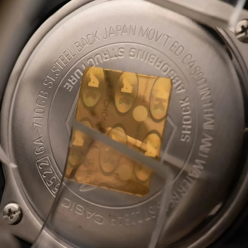 Đồng Hồ Casio G-Shock Nam GA-710GB-1ADR