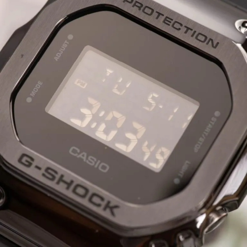 Đồng Hồ Casio Nam GM-5600B-1DR